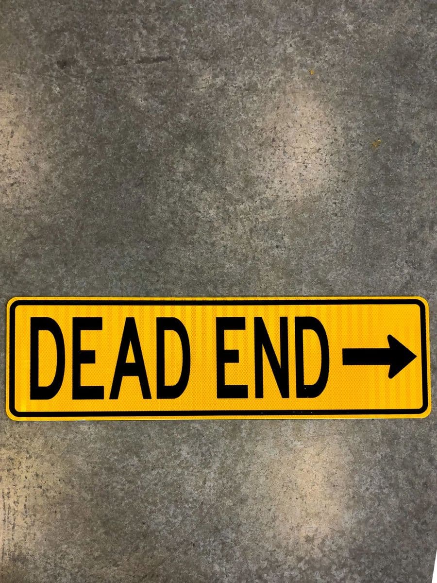 Yellow reflective Dead End sign with arrow